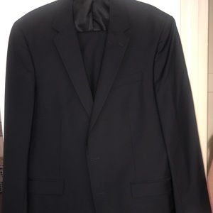 Kenneth Cole Select Mens Dark Navy Suit - 44L & 38W